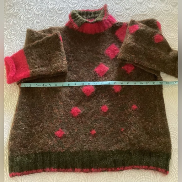 One-of-a-Kind Hand Knit Mohair Sweater - Picture 4 of 9